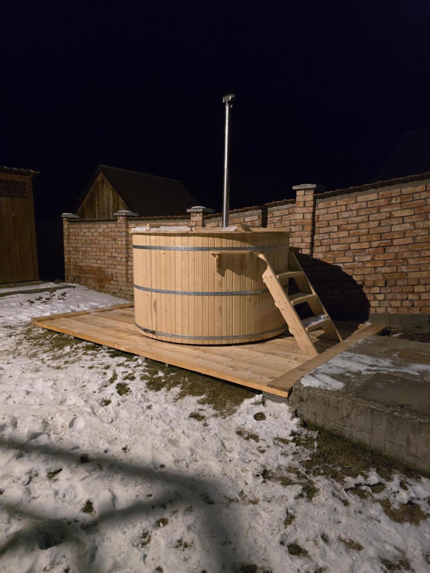 Antal Guesthouse Ghimeş-Făget Bagian luar foto